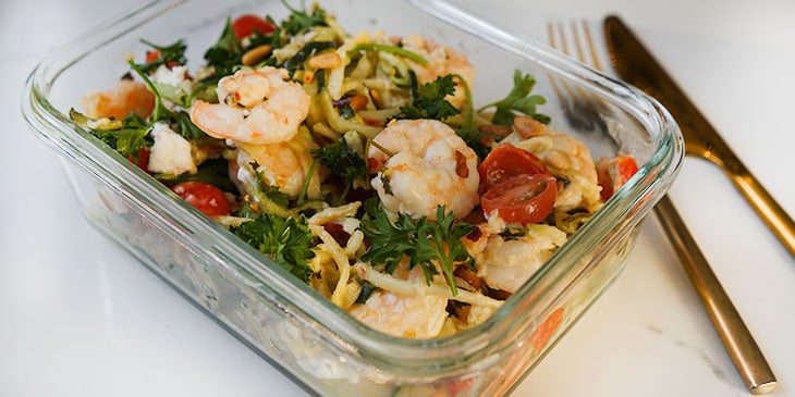 garlic shrimp with zucchini noodles