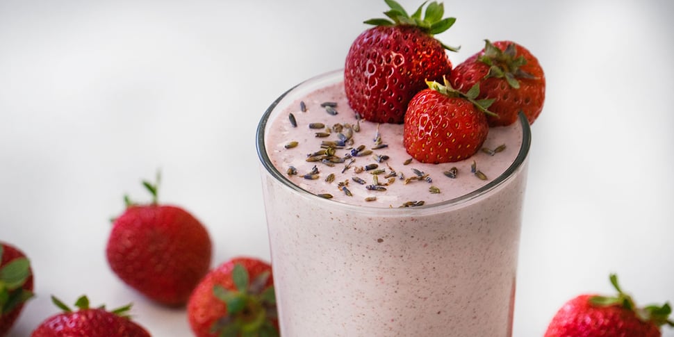 keto strawberry lavender smoothie recipe