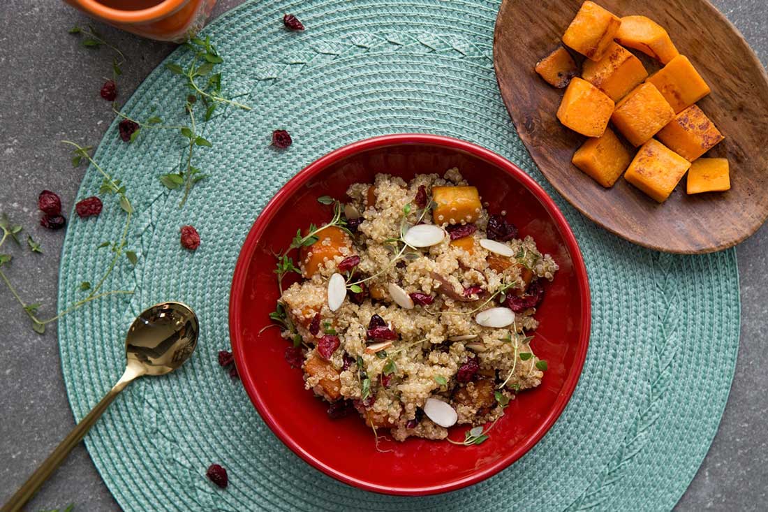 Vegan- summersquash quinoa and cranberries-min