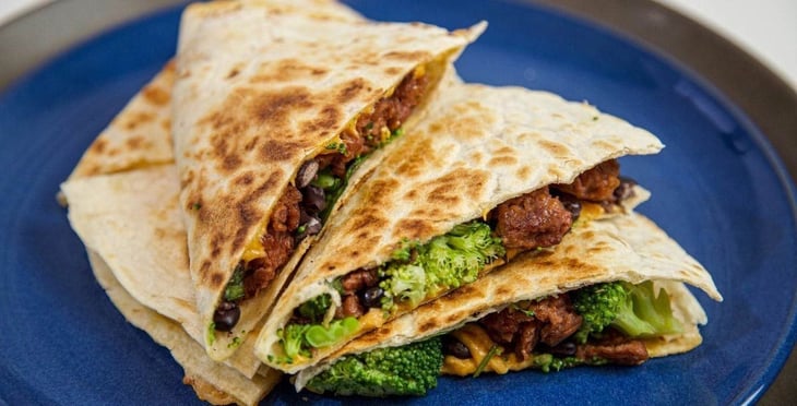 Vegan-Mexican-Protein-Quesadilla-1-(1)